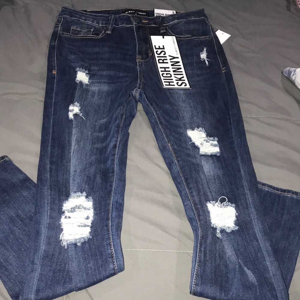 NWT Almost Famous high rise skinny jeans
